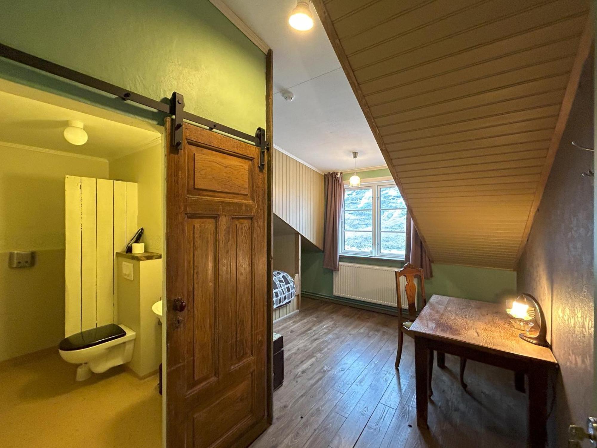 Wilderness Center / Obyggthasetur Islands Hotel Luaran gambar